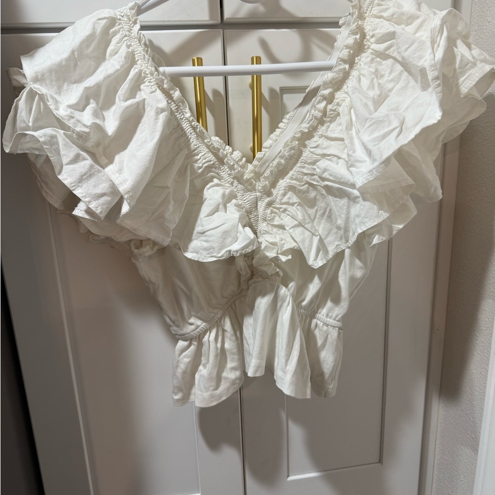 Zara White Ruffled Blouse